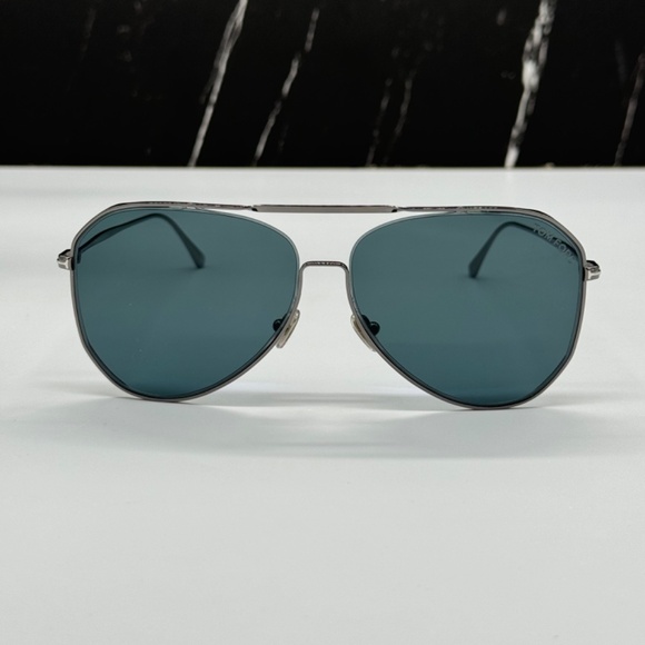 NEW TOM FORD TF853 12V UNISEX AVIATOR SUNGLASSES TOM FORD CHARLES-02 FT0853/S - Picture 4 of 11